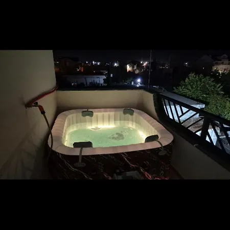 Villa White Luxury *