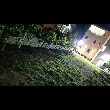 Villa White Luxury *