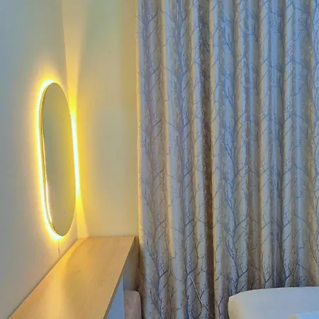 White Luxury &hot Tab Villa *